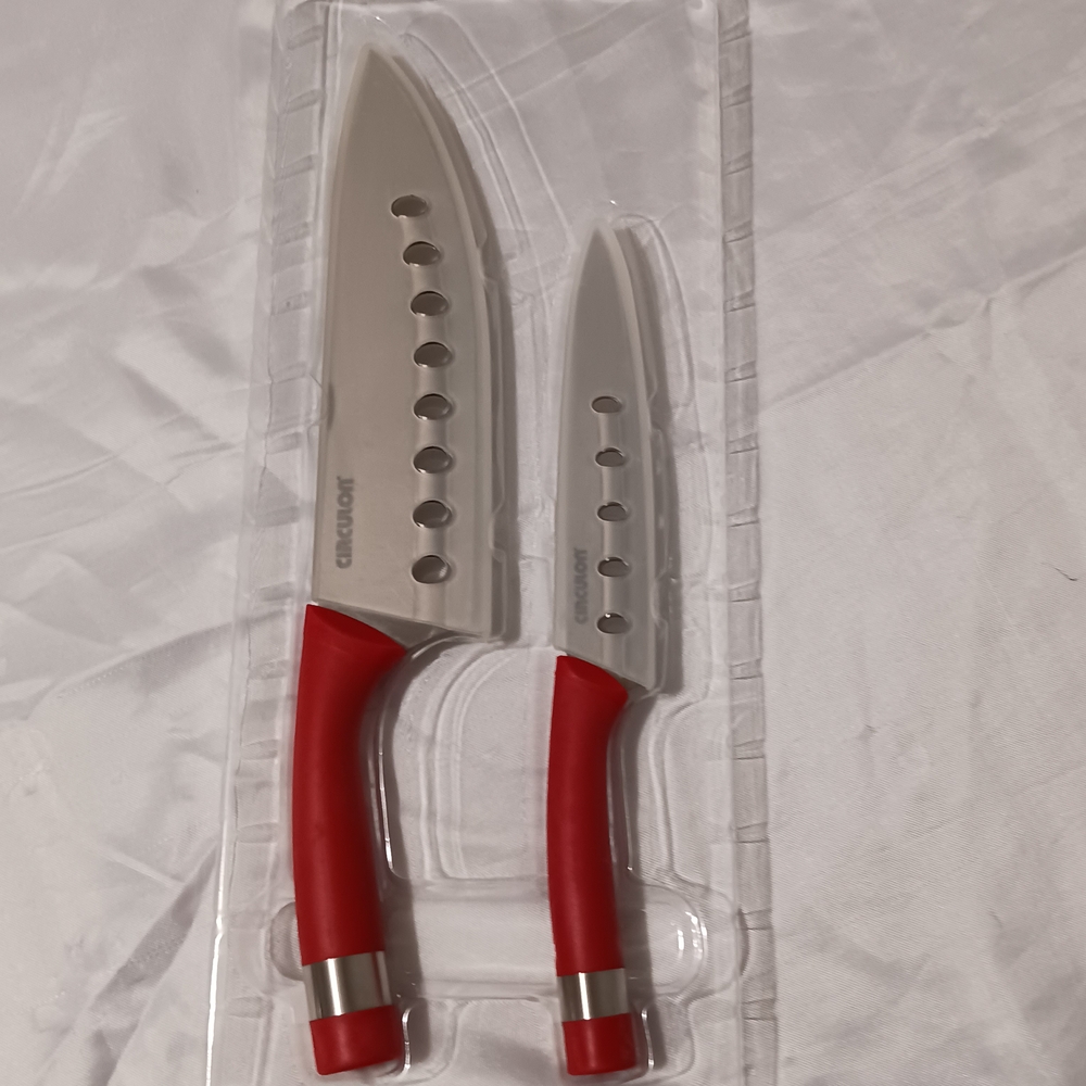 Circulon NIB Contempo Red Chef 8" And 6" Knife Set